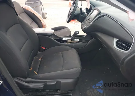 2016 Chevrolet Malibu Ls z USA, uszkodzony, nr VIN 1G1ZB5ST2GF193841